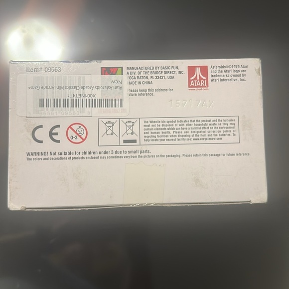 Arcade Classics Asteroids hand held arcade game NIB - Picture 3 of 4